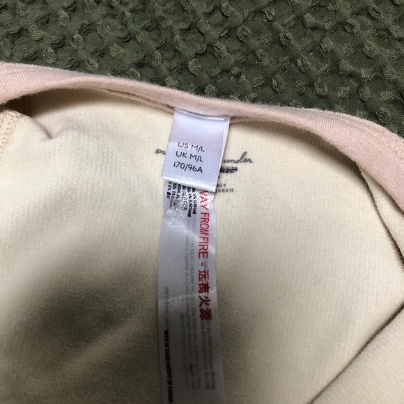 Urban Outfitters Padded Exposed Seam Bodysuit - Picture 6 of 6